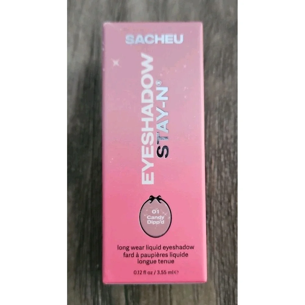 Sacheu Eyeshadow Stay-N In 01 Candy Dipp'd - Champagne Shimmer 3.5ml Full Size